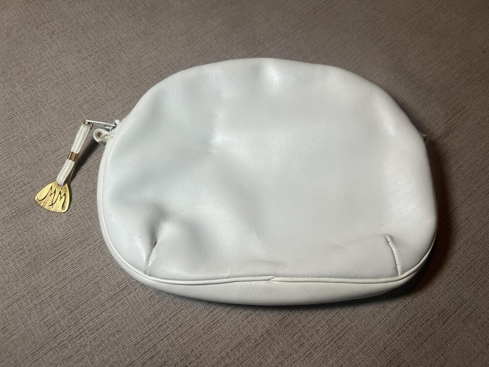 Morris Moskowitz Saks Fifth Avenue Crossbody Bag White Leather Chain Strap